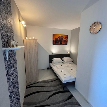 Hubert Apartment Berlin Luaran gambar