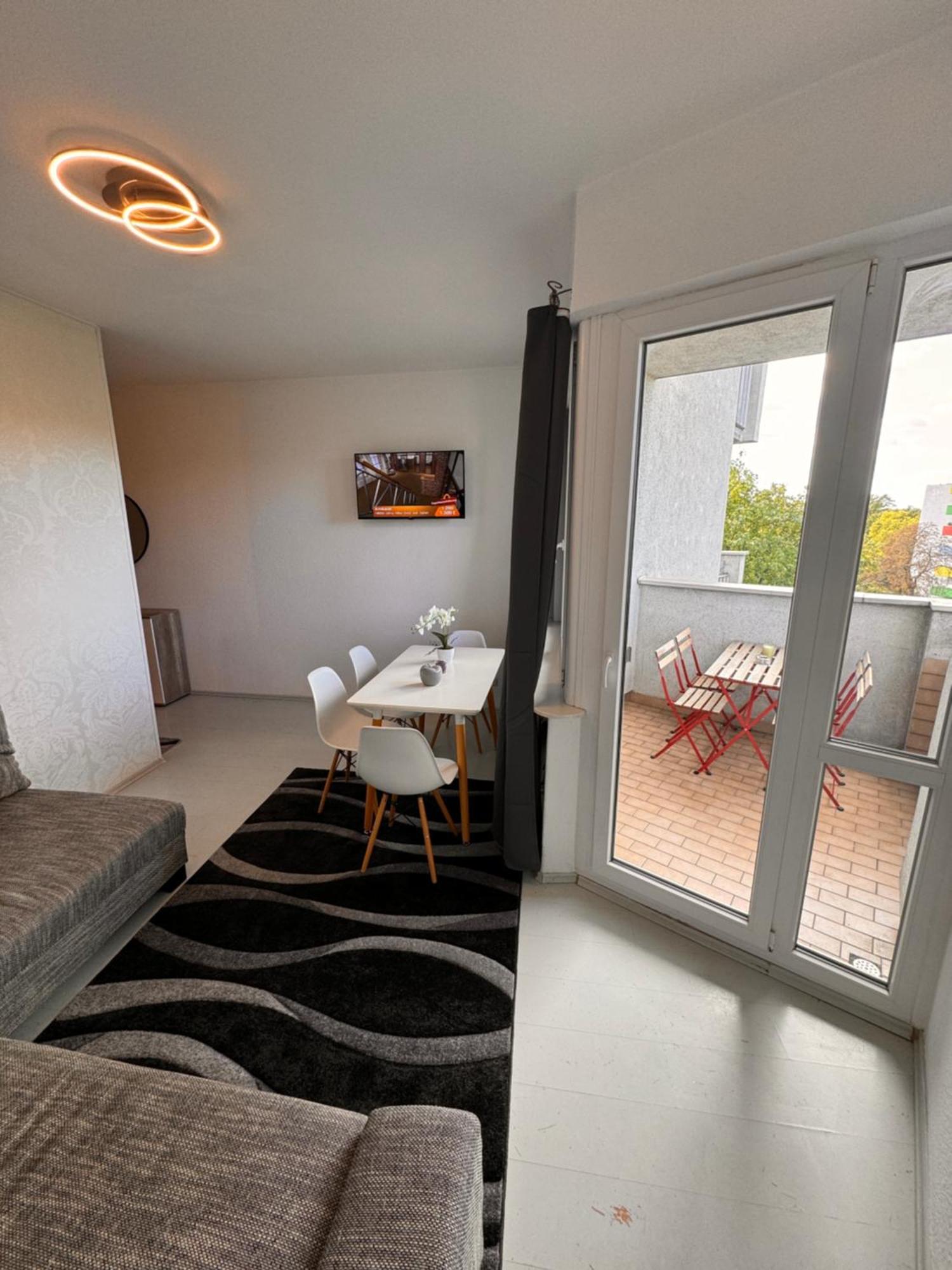 Hubert Apartment Berlin Luaran gambar